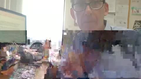 JustMe online show from January 9, 5:54 pm