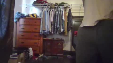 Snapshot of tiedviking chatting on December 27, 6:20 pm tiedviking online show from December 27, 6:20 pm