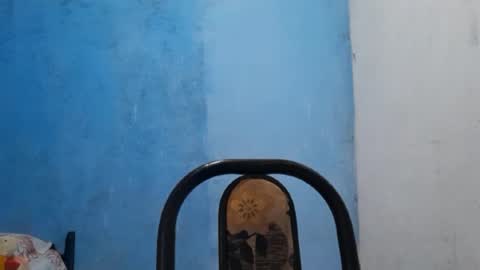 Snapshot of tieshakalaf chatting on February 20, 12:05 pm Jessie online show from February 20, 12:05 pm