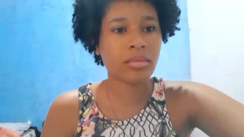 Snapshot of tieshakalaf chatting on February 21, 12:17 pm Jessie online show from February 21, 12:17 pm