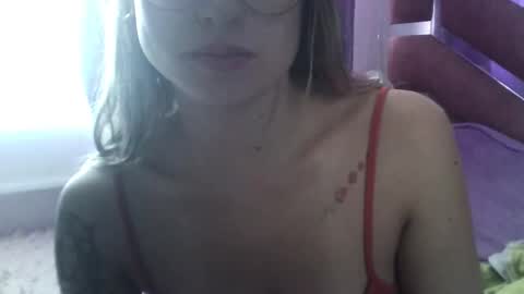 Tifanny online show from December 18, 3:18 pm