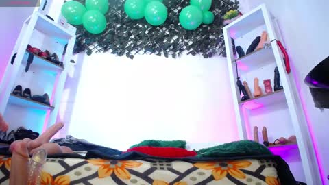 Tifanny Nails  online show from March 31, 12:38 pm