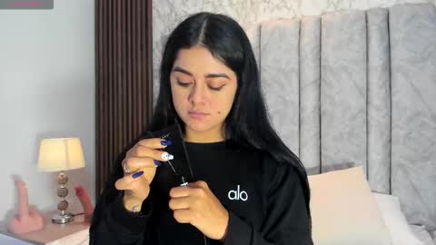 Tiff3 online show from October 20, 8:09 pm