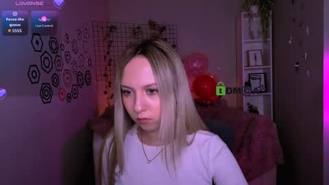 Snapshot of tiffani_murr chatting on February 20, 8:09 pm Tif online show from February 20, 8:09 pm