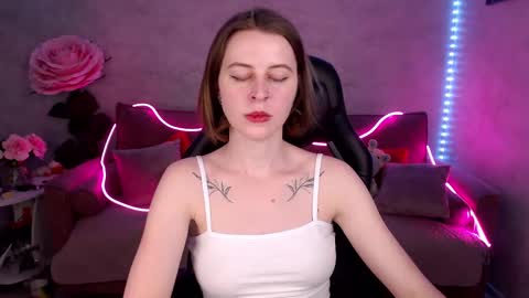 Tiffany online show from February 28, 2:31 am