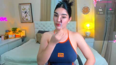 Snapshot of tiffany_cams chatting on October 24, 10:44 am Tiffany online show from October 24, 10:44 am