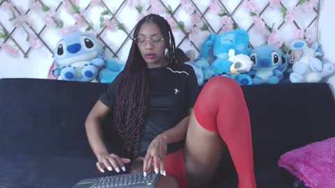 Snapshot of tiffany_gomez9 chatting on February 3, 11:43 pm Tiffany online show from February 3, 11:43 pm