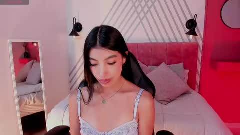 tiffany_low online show from April 30, 5:08 pm