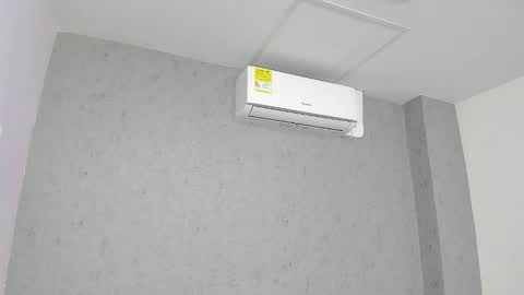 tiffany_mendez online show from October 7, 12:02 pm