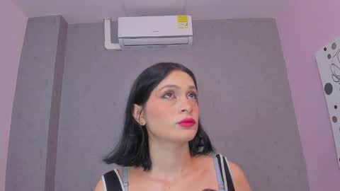 tiffany_mendez online show from October 17, 12:08 pm