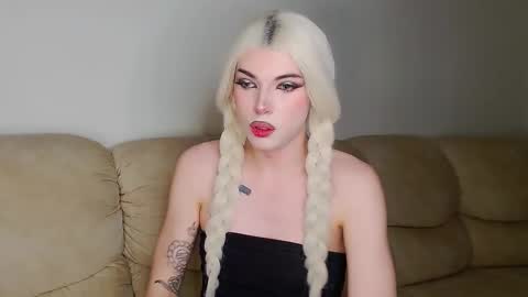 Tif online show from January 8, 12:13 am