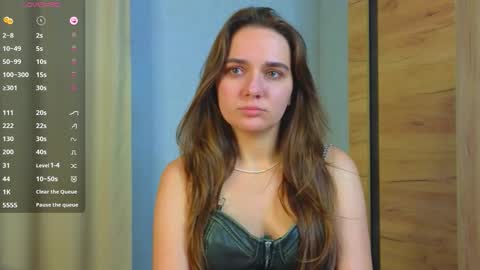 Im Emily online show from October 6, 6:05 pm