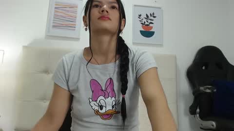 Tifanny Fox online show from January 25, 10:40 am