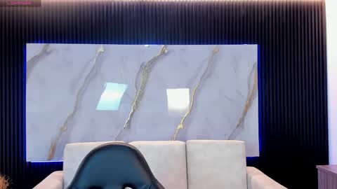 tiffanyhoustton online show from March 23, 11:58 am