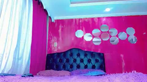 tiffanymackensyy69 online show from January 18, 2:15 am