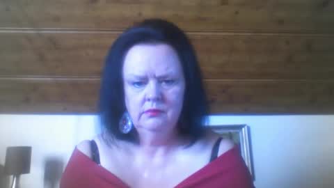TiffanyMature online show from September 20, 8:59 am