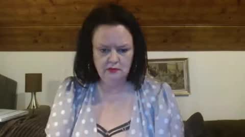 TiffanyMature online show from October 4, 9:35 pm