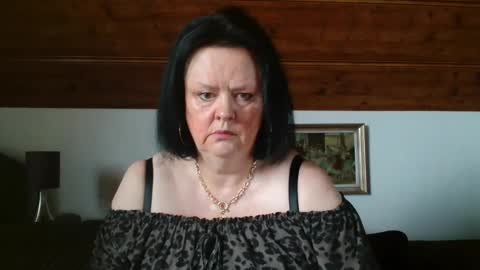 TiffanyMature online show from October 27, 8:18 am