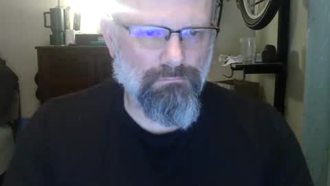 California Man online show from February 15, 7:16 am