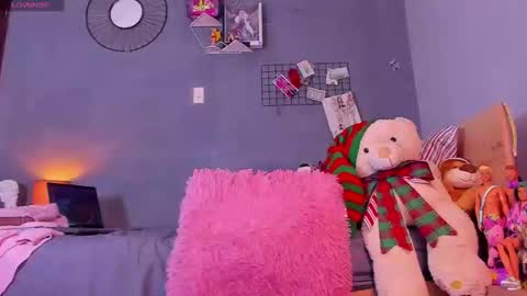                online show from December 28, 3:26 pm