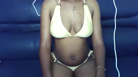 Tiffyblue online show from March 31, 1:51 am