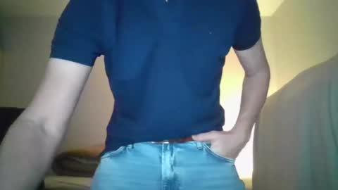 Snapshot of tigerjow941808 chatting on November 16, 9:42 pm tigerjow941808 online show from November 16, 9:42 pm