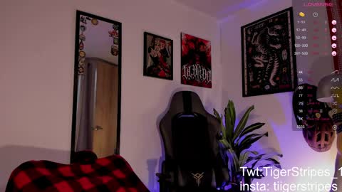 Chris online show from March 25, 12:55 pm