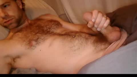 Snapshot of tigerzaddy chatting on December 16, 1:49 pm tigerzaddy online show from December 16, 1:49 pm