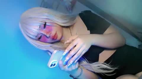 tight_elliana online show from April 12, 9:53 pm