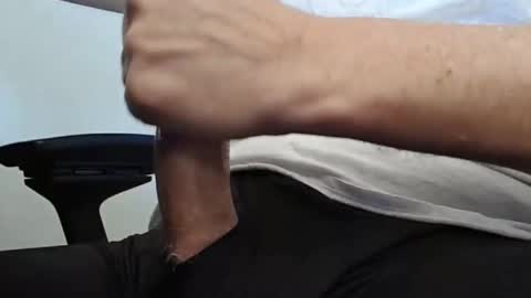 Snapshot of tightfitt chatting on April 30, 7:31 pm tightfitt online show from April 30, 7:31 pm