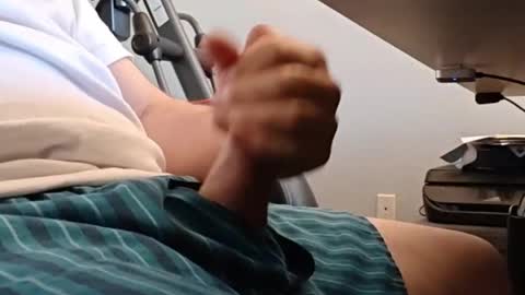 Snapshot of tightfitt chatting on May 14, 6:58 pm tightfitt online show from May 14, 6:58 pm