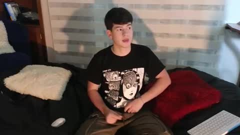 Camilo online show from March 19, 1:09 am