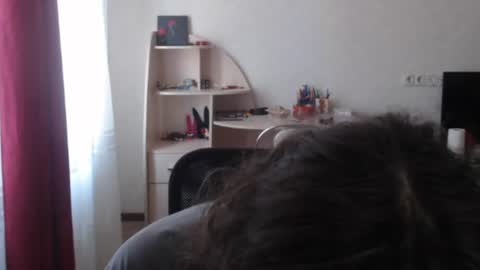 Snapshot of tiiiiiiiiiim chatting on August 6, 8:16 am Tim online show from August 6, 8:16 am