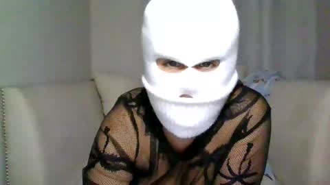 tiinkerbell26 online show from February 11, 4:01 am