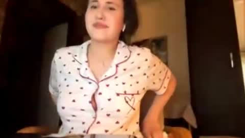 Emma online show from June 16, 4:20 pm