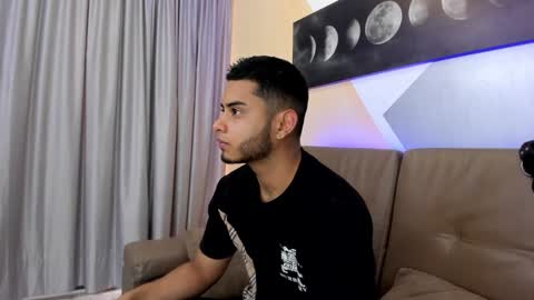 Tyler online show from December 20, 7:39 pm