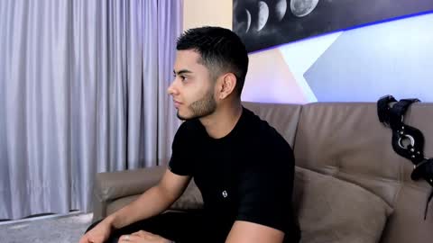 Tyler online show from January 3, 8:01 pm