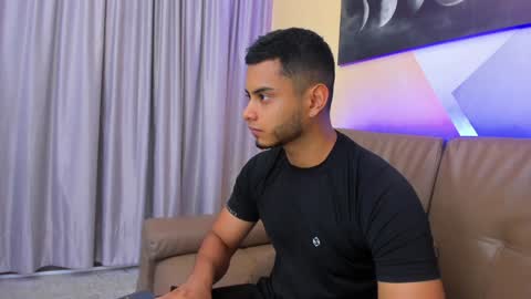 Tyler online show from January 18, 7:48 pm