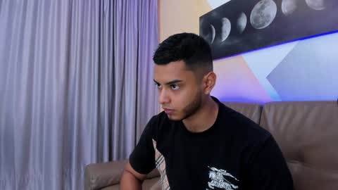 Tyler online show from January 28, 7:53 pm