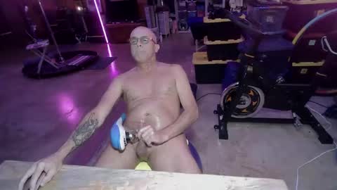 ThongMan online show from March 8, 7:45 am