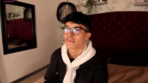 Snapshot of tim__fox chatting on March 18, 11:46 am Tim Fox online show from March 18, 11:46 am