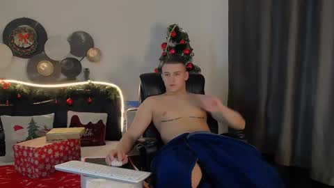 ask me online show from December 25, 4:00 pm