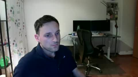Snapshot of tima4 chatting on March 11, 11:44 pm tima4 online show from March 11, 11:44 pm