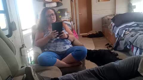 Snapshot of timamanda chatting on April 22, 5:47 pm Tim Amanda online show from April 22, 5:47 pm