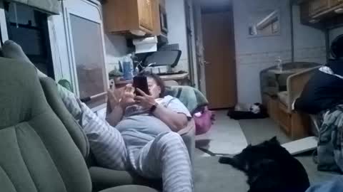 Snapshot of timamanda chatting on April 27, 2:09 am Tim Amanda online show from April 27, 2:09 am