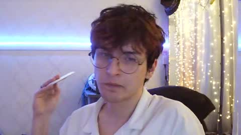 Snapshot of timbunnyy chatting on March 5, 6:59 pm Wille online show from March 5, 6:59 pm
