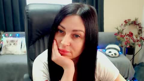 Luisa online show from May 22, 7:59 am