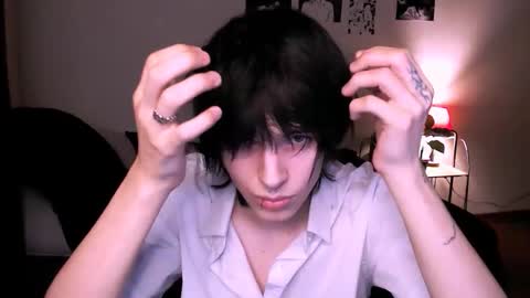 timi_moon online show from November 17, 8:03 pm