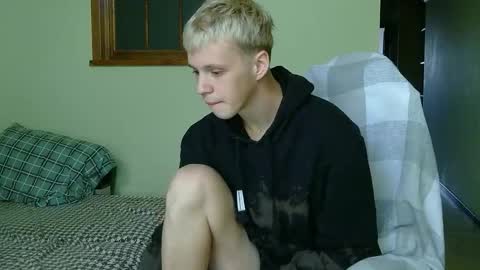 Snapshot of timkinky chatting on October 20, 7:20 am Tim WhiteS online show from October 20, 7:20 am