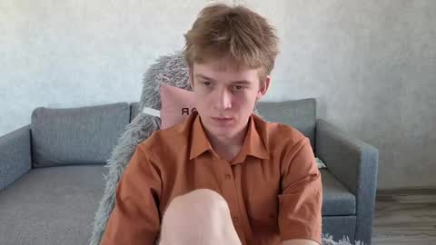 Snapshot of timmy7topcut chatting on April 29, 5:00 am Timmy online show from April 29, 5:00 am